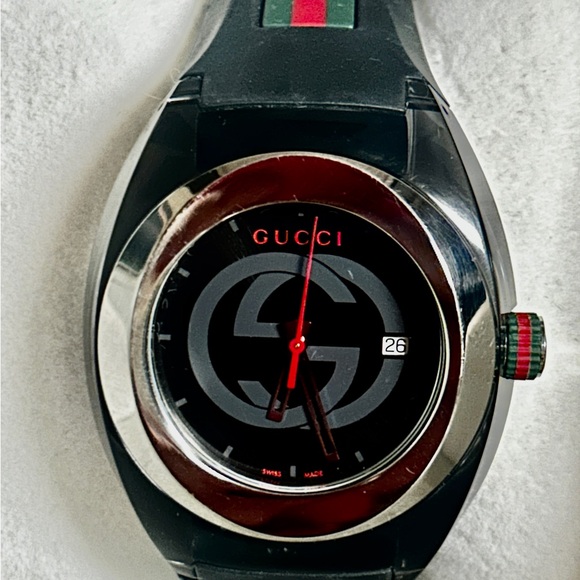 Gucci Sync YA137101 Men’s Stainless Watch ~ Quartz Movement ~ New W/Book & Tags - Picture 3 of 16